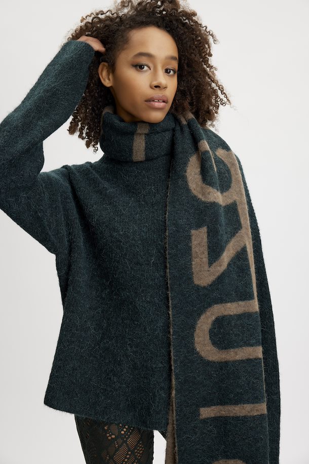 AlphaGZ Scarf in Dark Sand/Jet Set AlphaGZ Scarf in Dark Sand/Jet Set