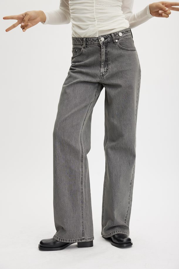 Grey wash Jeans from Gestuz – Shop Grey wash BillyGZ Jeans from size 25-33 here